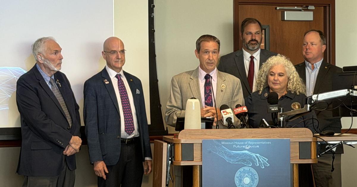 Missouri lawmakers push for AI guardrails