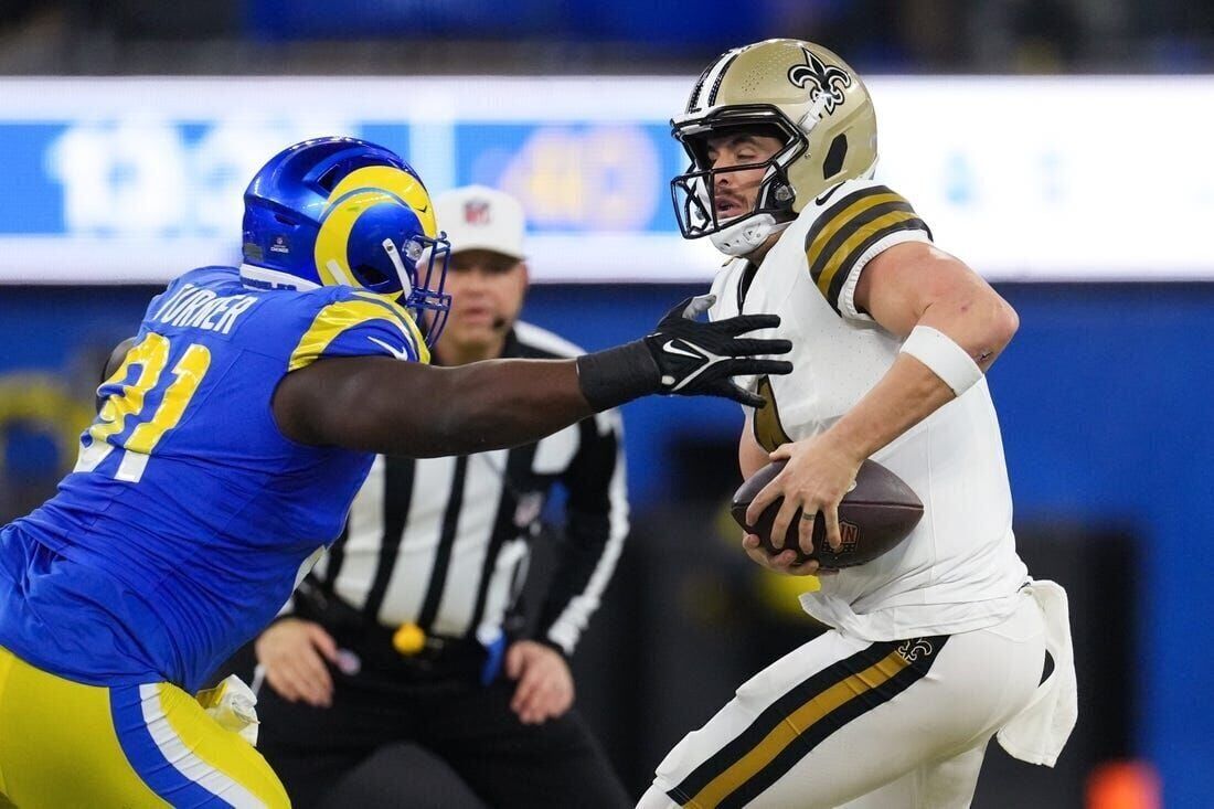 Matthew Stafford tosses 2 TDs as surging Rams down Saints