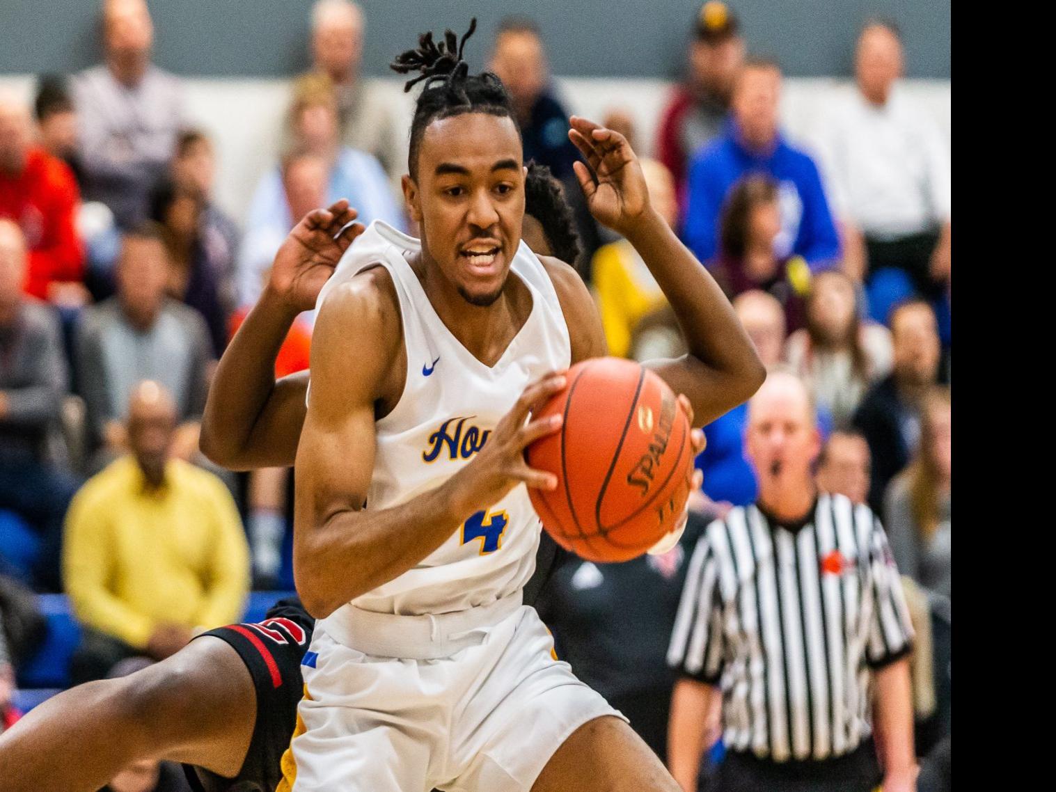 Francis Howell Handles Parkway Central Sends Seniors Out