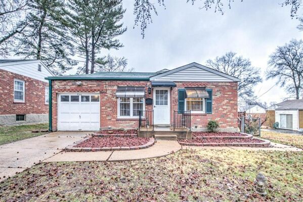 2 Bedroom Home in St Louis - $59,900
