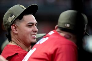 Cardinals host Royals