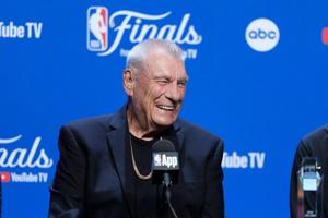 Hall of Fame coach, standout player Don Nelson dies at 86