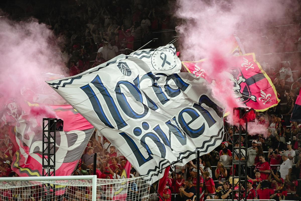 City SC flag for Ilona Lowen, the late wife of Eduard Lowen