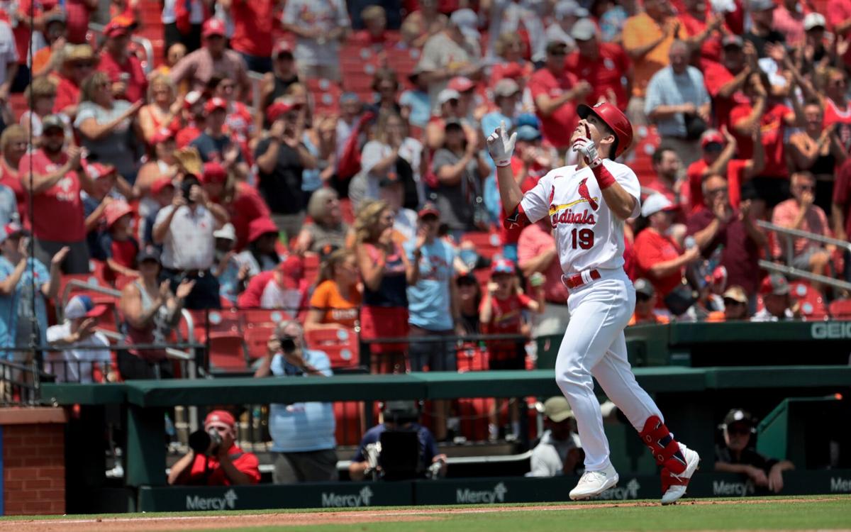 Cardinals fans will love Nolan Arenado's latest move amid hitting slump