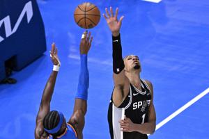 BASKETBALL-NBA-OKC-SAS/