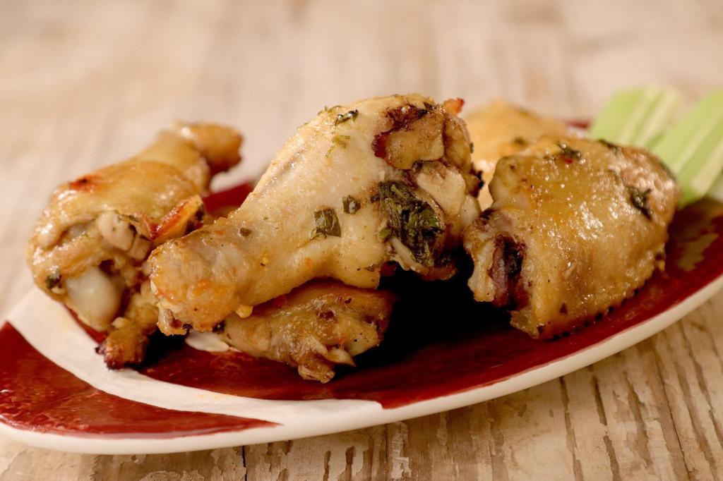 A Bowl Of Wings Would Be Super 8 Recipes For Your Super Bowl Party Food And Cooking Stltoday Com