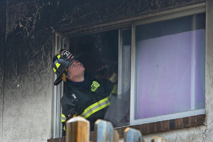 Man who fell to his death in fire at Ellisville condo complex identified