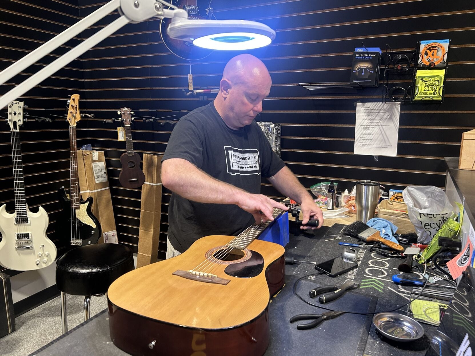 stltoday.com - Hannah Wyman | Post-Dispatch - Crestwood music store taps growing market for recycled guitars, strings