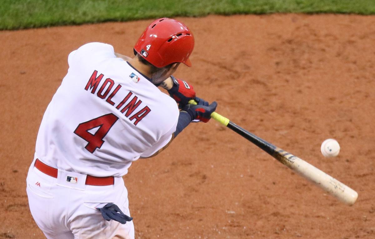 Cards' Ozuna ditches neon-green