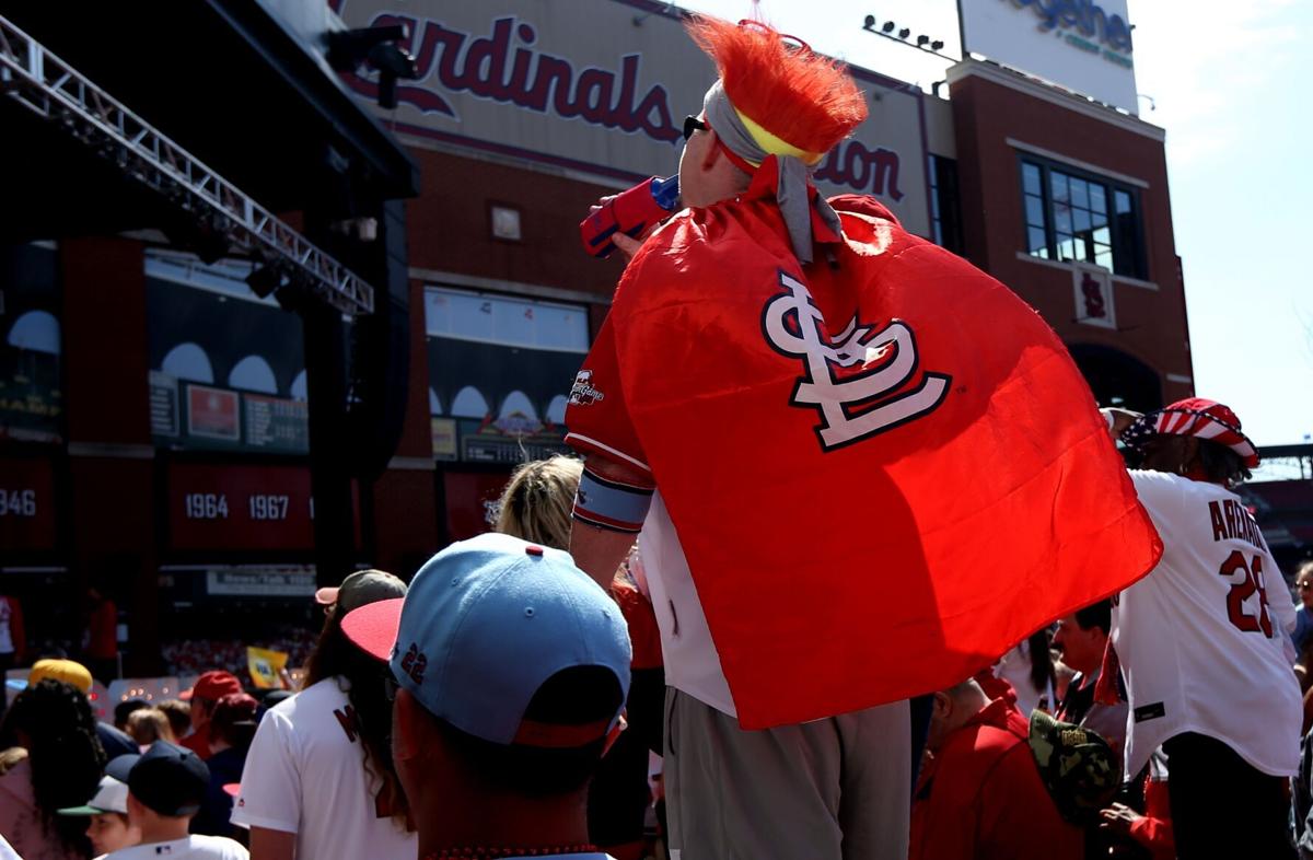 MLB Opening Day: Adam Wainwright begins final season by singing national  anthem