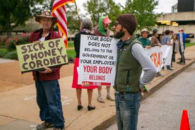 Protesters gather at 51 Public School headquarters