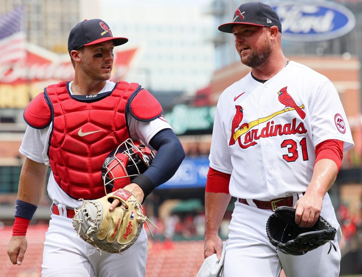 Brewers' Christian Yelich and Corbin Burnes named Gold Glove finalists