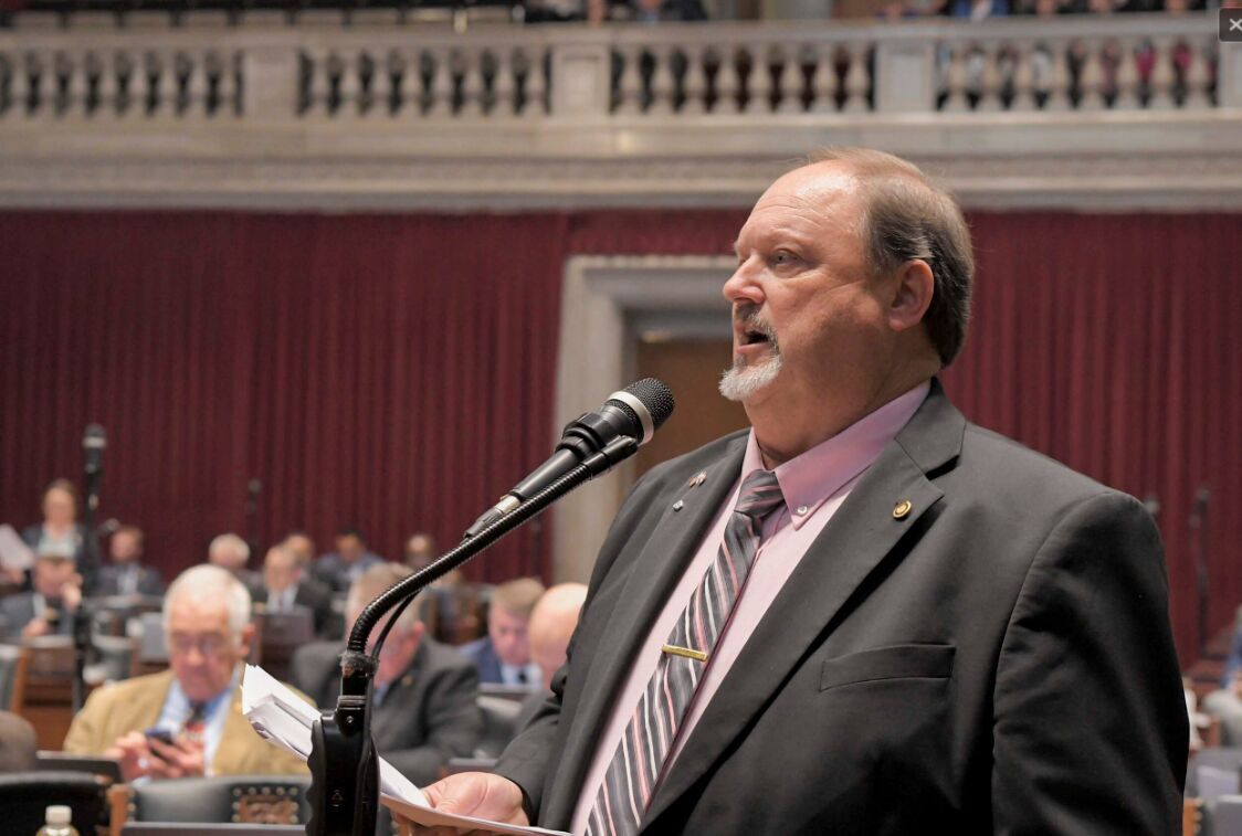 missouri-lawmakers-to-weigh-permanent-teacher-pay-raises