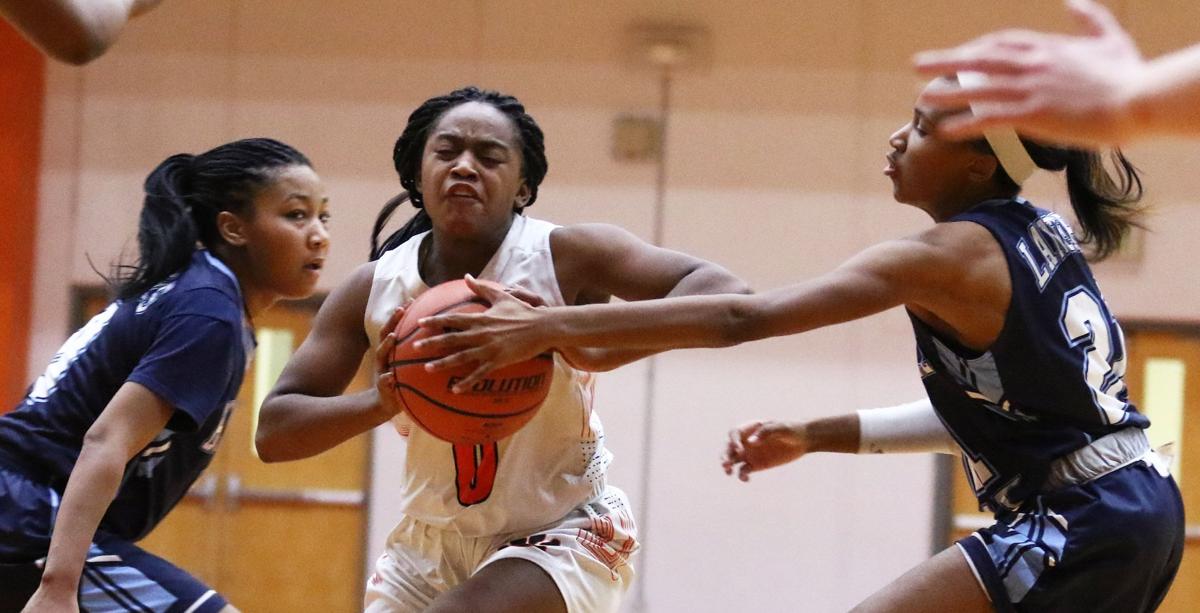 Love Townsend Help Edwardsville Cool Off Belleville East Girls