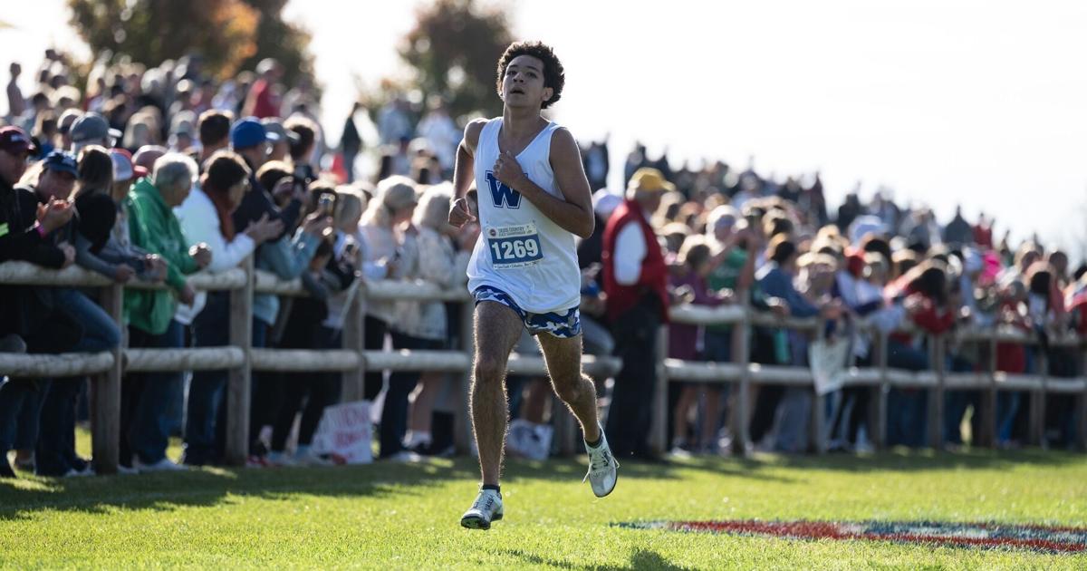 5 high school boys cross country runners to watch this season
