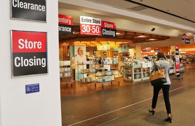 Alton Square Mall losing anchor store Macy's