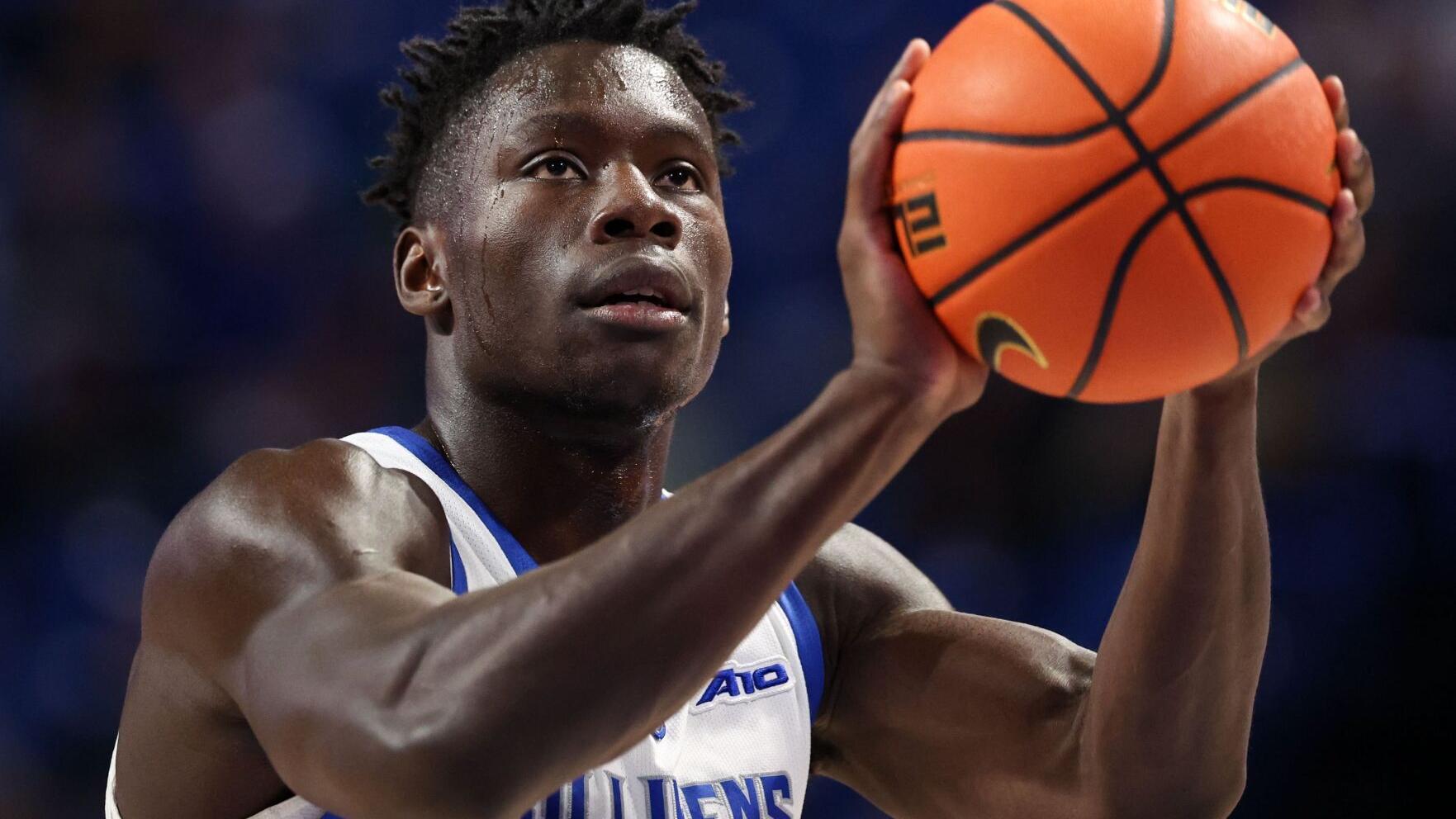 Worthy: Here's why Paul Otieno's impact on SLU basketball is just coming into focus