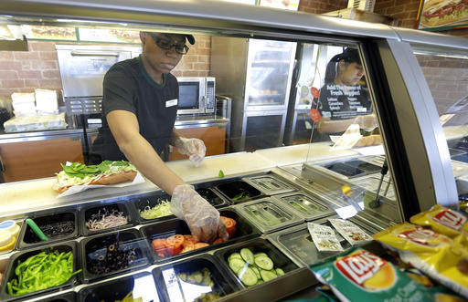 Subway to ensure 'Footlongs' measure up after lawsuit