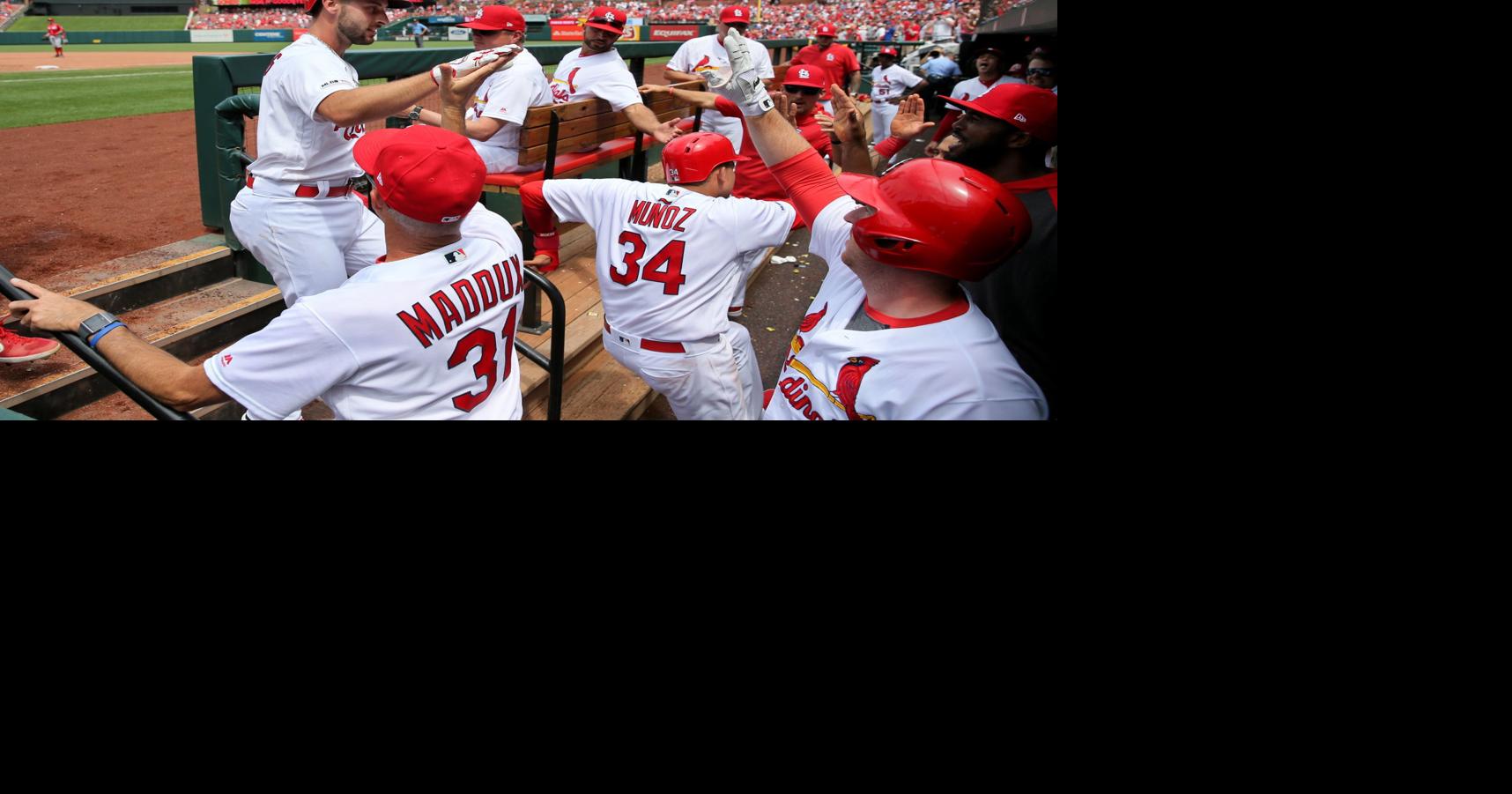 Yasiel Puig And Joey Votto Went Without Sleeves For Their Game