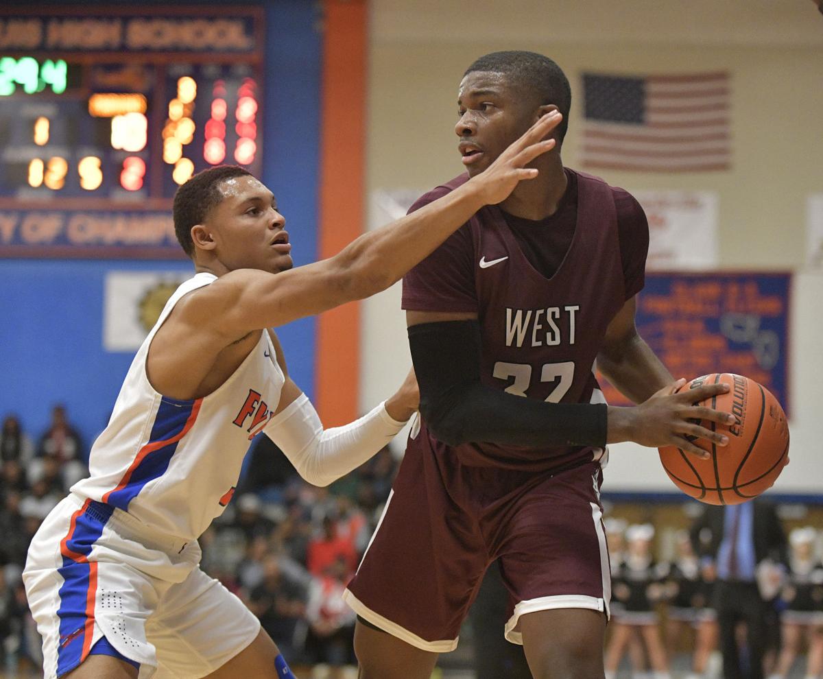 Belleville West escapes East St. Louis in Southwestern Conference