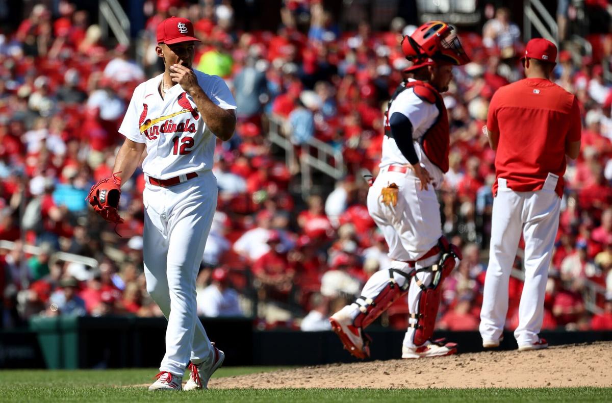 Sour loss to Nats shows what can lift Cardinals as Yadier Molina