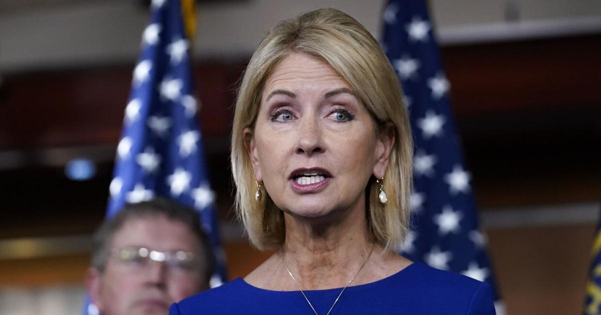 Rep. Mary Miller condemned for saying it was 'troubling' for Sikh man to ...