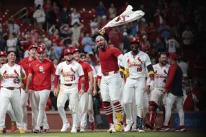 Cardinals host Pirates