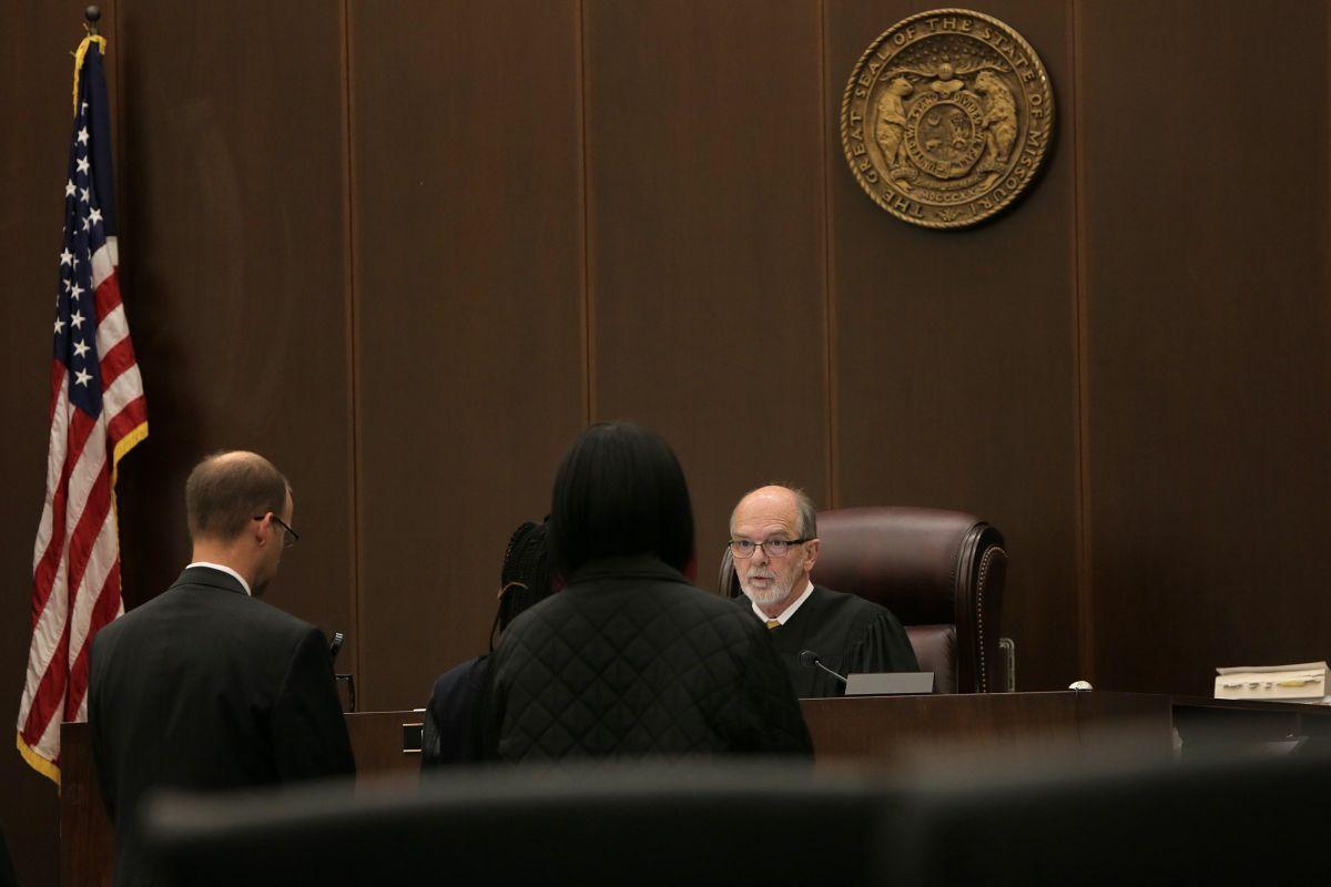 Judge rules St. Louis County public defenders&#39; caseload too high, orders changes | Law and order ...