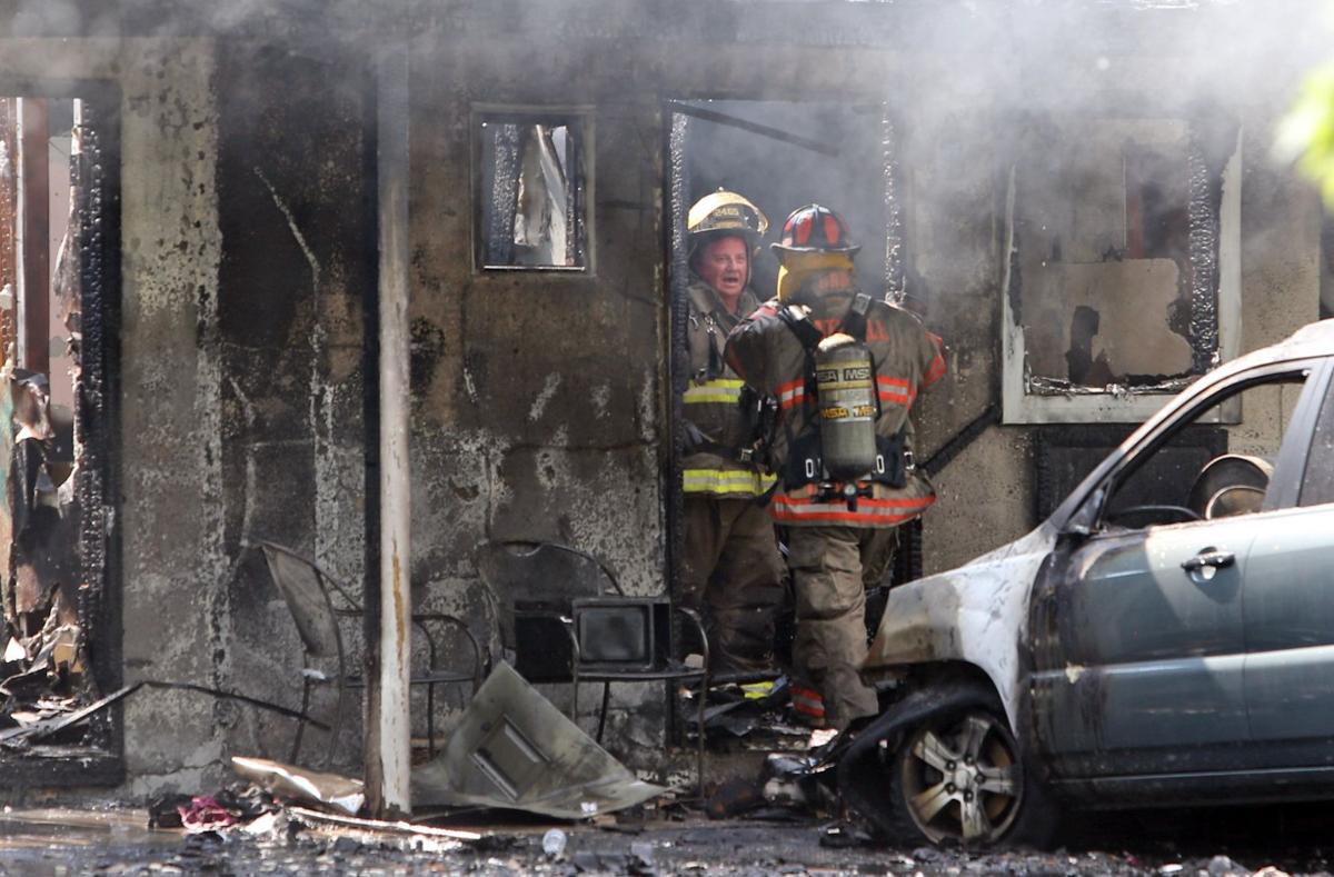 Fire Destroys The Apple Valley Motel In Mitchell Illinois Metro Stltoday Com