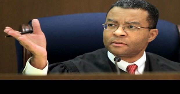 Five court bailiffs honored for helping save St. Louis County judge's life