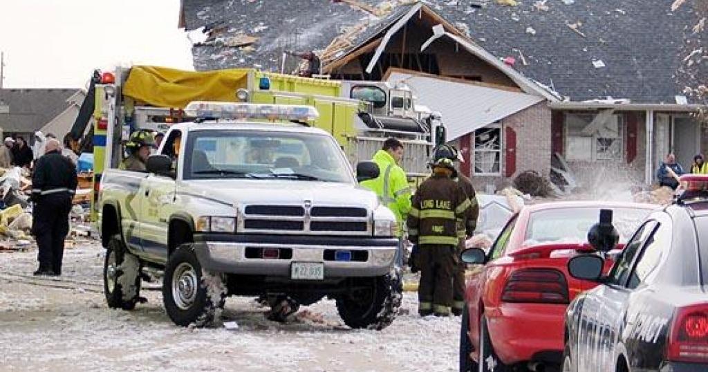 Explosion rocks Pontoon Beach neighborhood