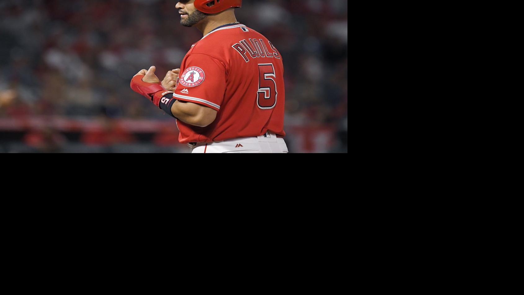 Pujols visit highlights 2019 Cards schedule; season opens March 28 | St. Louis Cardinals ...