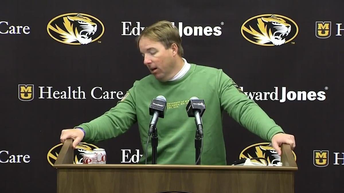 mizzou-extends-eli-drinkwitz-s-contract-through-2027-increases-coach-s-salary