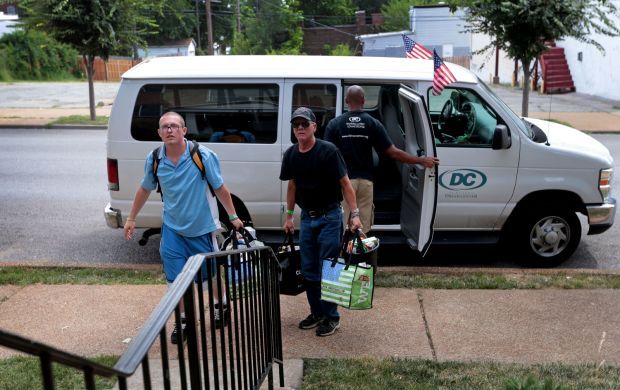 Operation: REVEILLE - Esa Murray arrives at new apartment