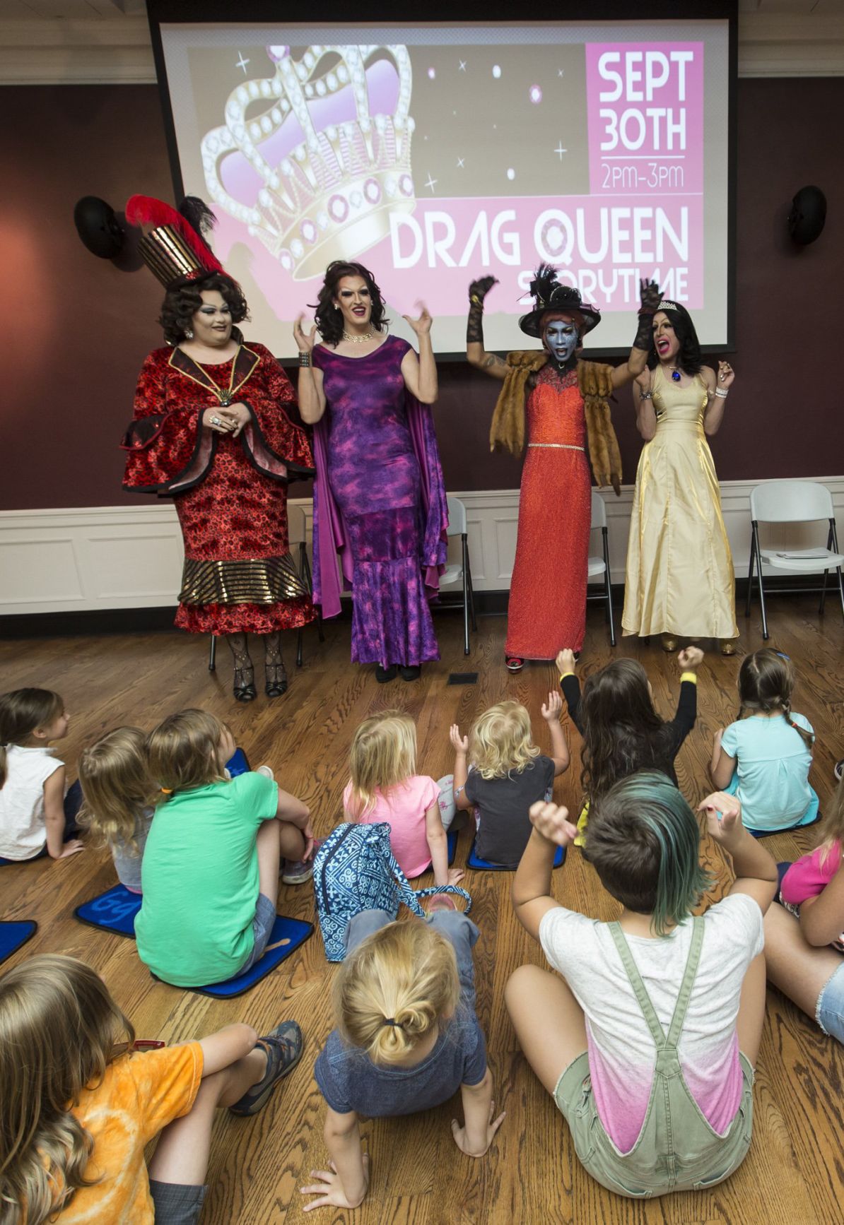 St. Louis Public Library hosts firstever drag queen story time