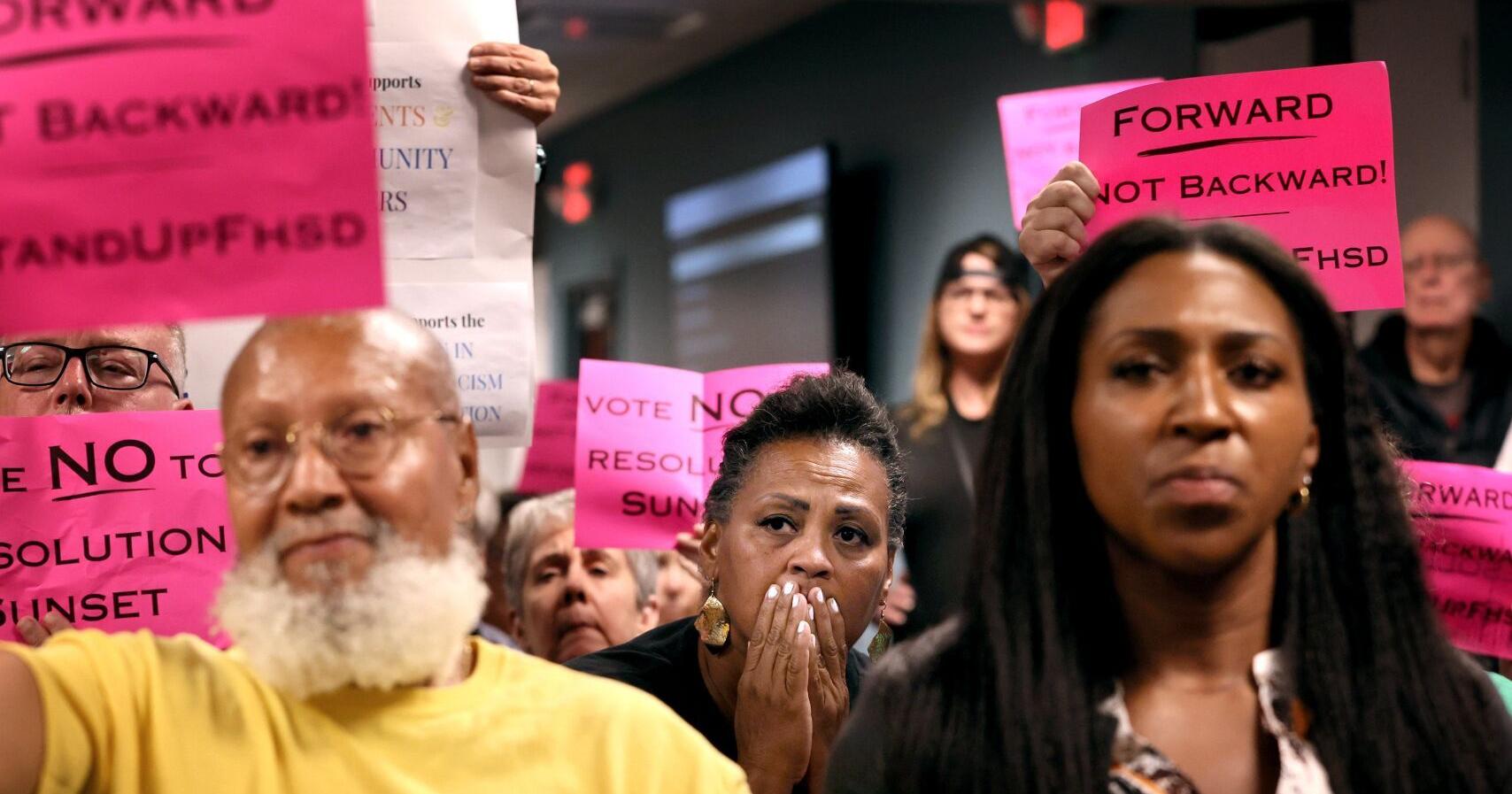 Francis Howell school board will revisit anti-racism resolution after outcry - Vimarsana News