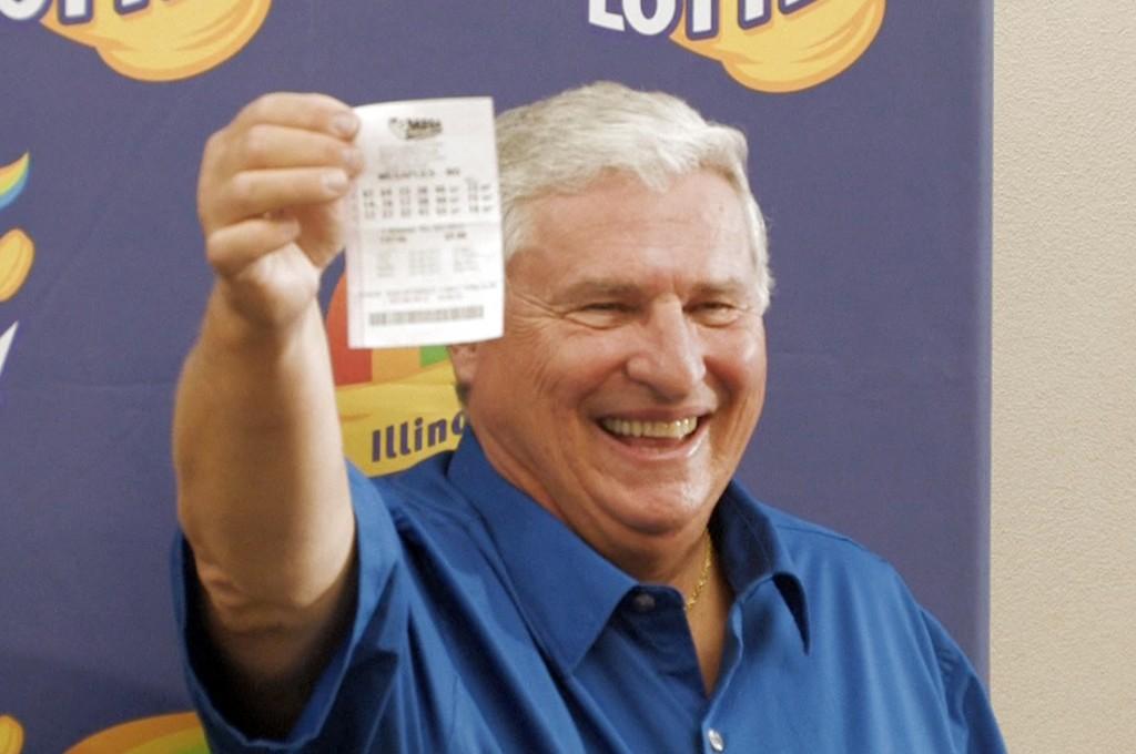 Couple From Red Bud Ill Claims 218 Million Prize Illinois Stltoday Com