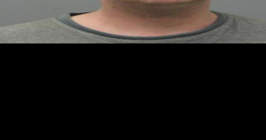 Maplewood man admits trying to hire cop killers on Craigslist