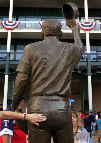 The baseball art you need in your life: Nolan Ryan headlocking Robin Ventura