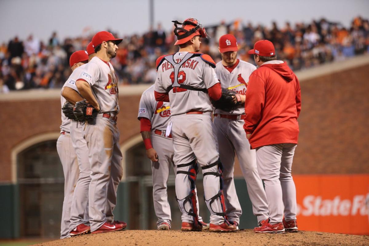 5 difficult roster decisions the St. Louis Cardinals must address ASAP
