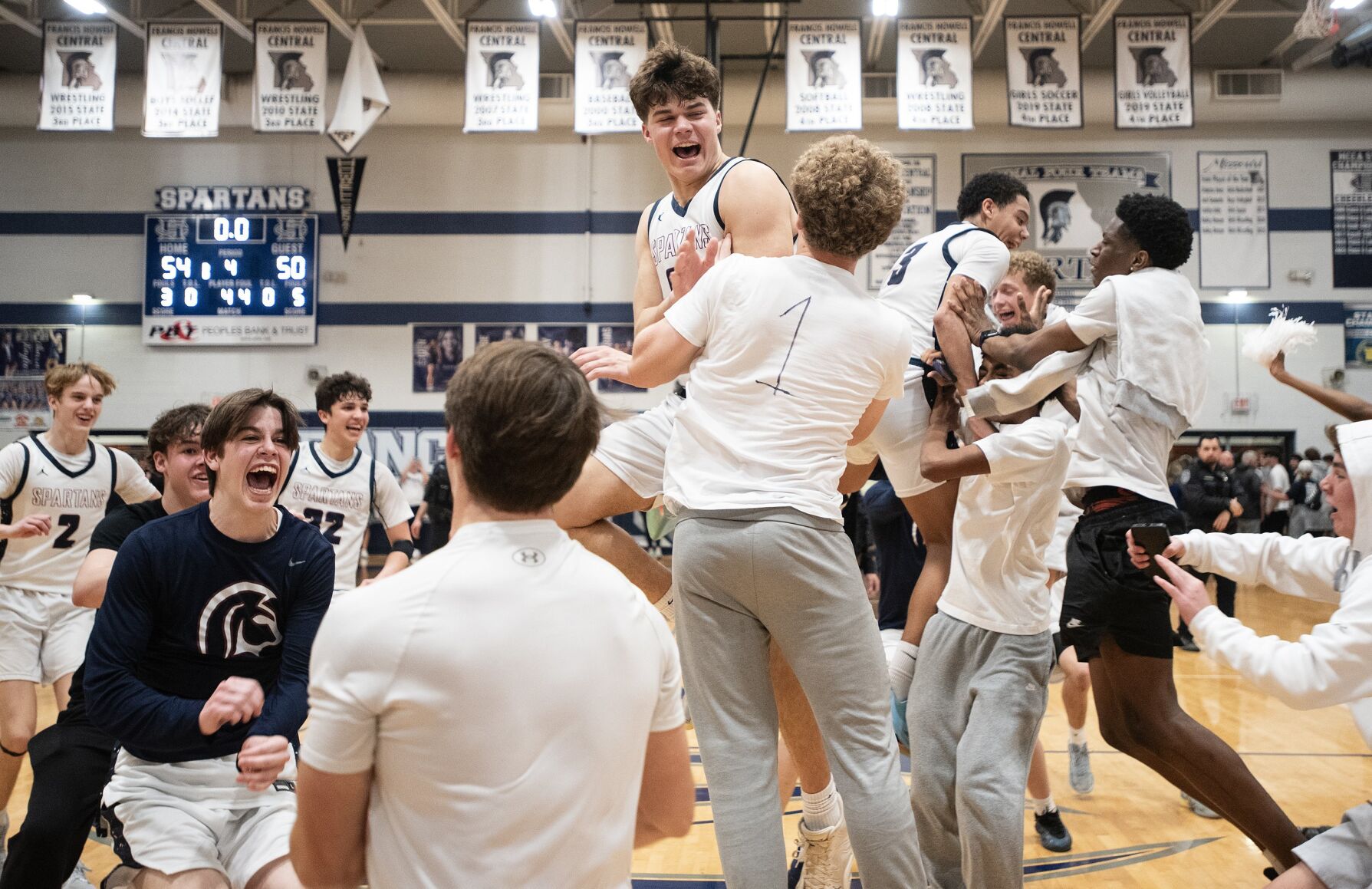 Class 6 District 4 boys basketball final: Francis Howell Central 54, St ...