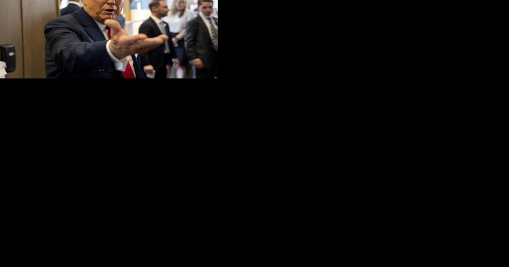 Trump says Jewish voters who back Biden 'should have their head examined' - Vimarsana News