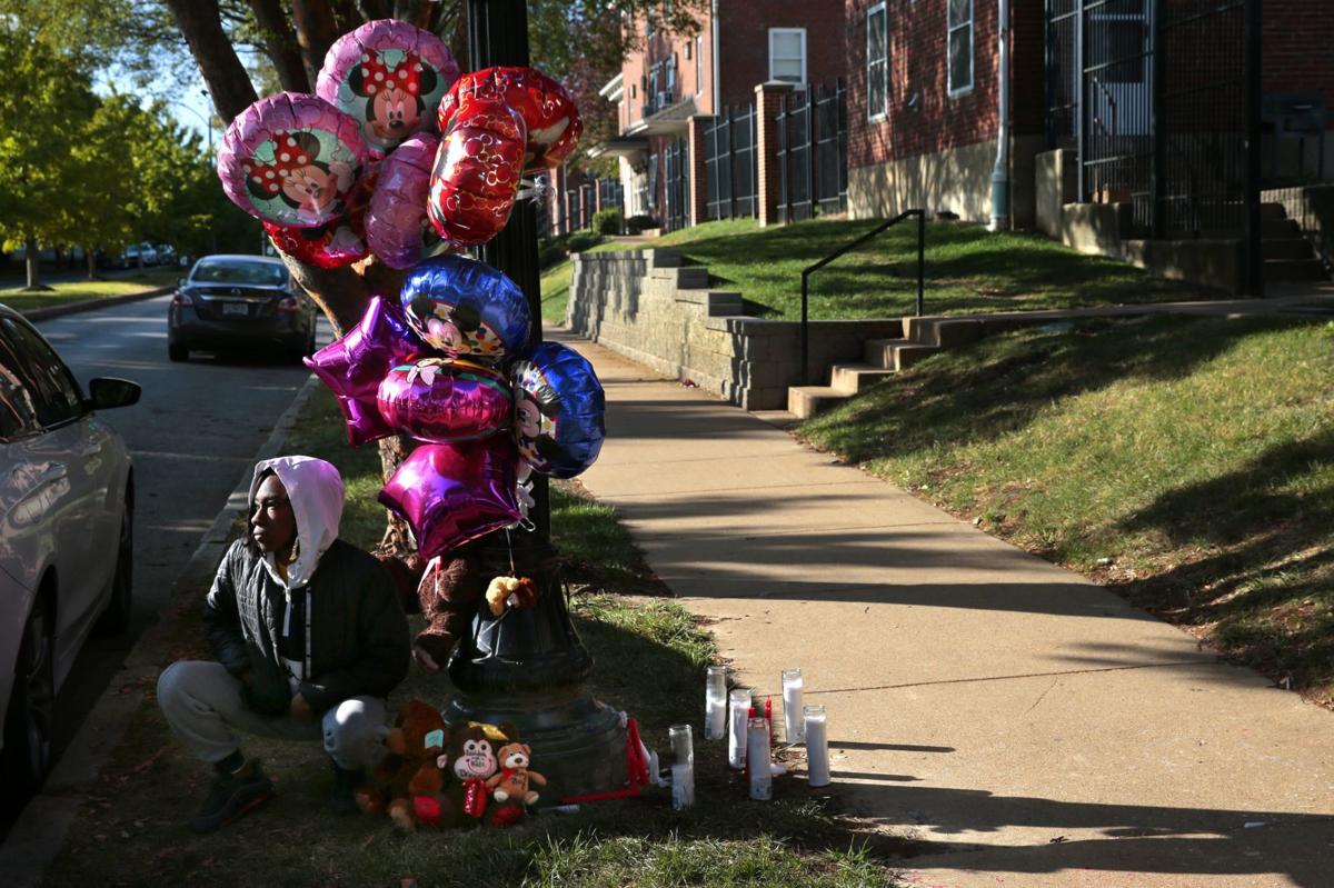 Third Child Dies Of Injuries From Accidental Apartment Fire At Clinton Peabody Housing Complex Law And Order Stltoday Com The clinton peabody show will be broadcasting at 3:00pm, live from holiday inn downtown marina today with some very important guest. clinton peabody housing complex