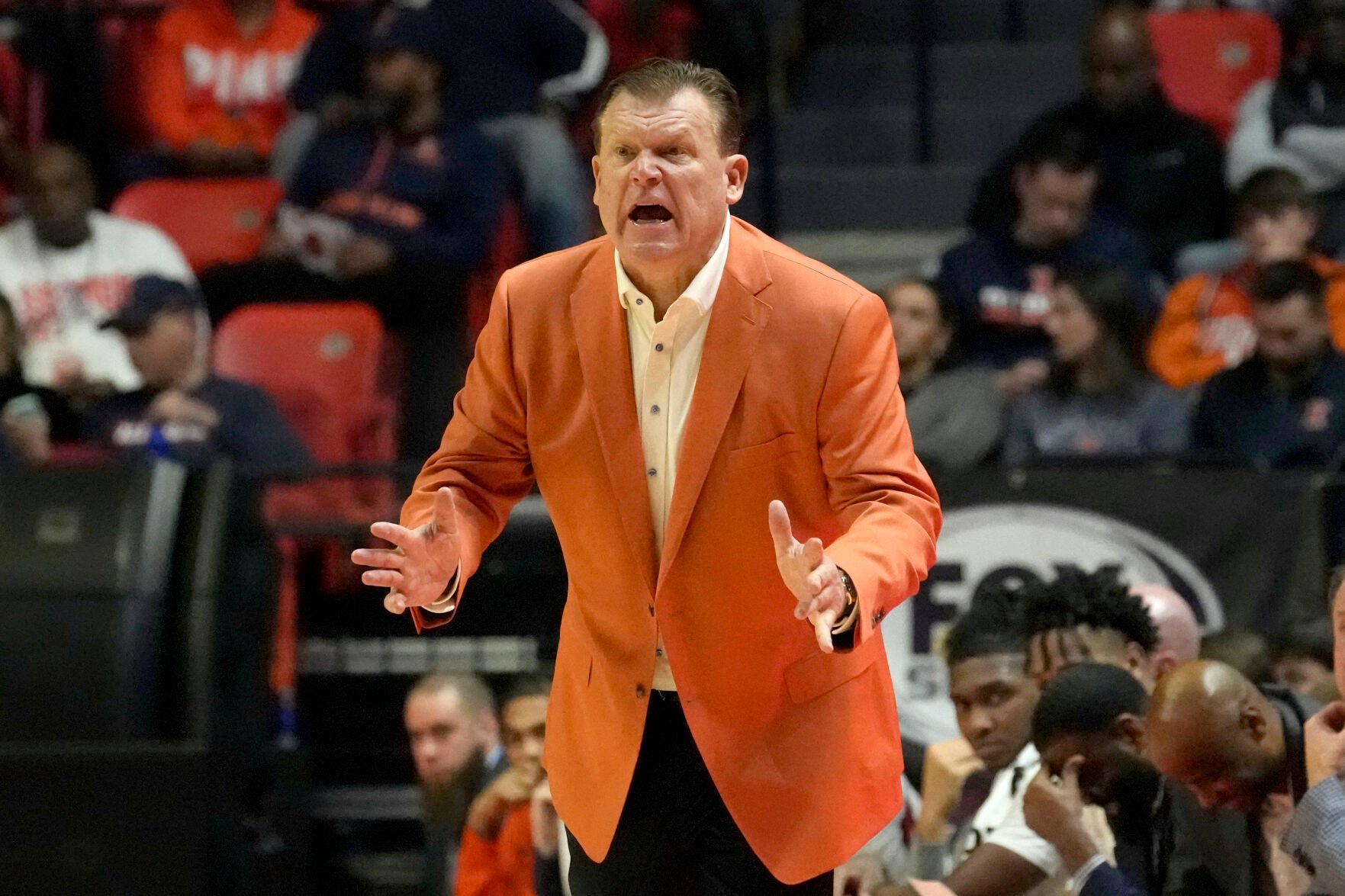 Brad Underwood: 5 Things To Know About The Illinois Fighting Illini ...