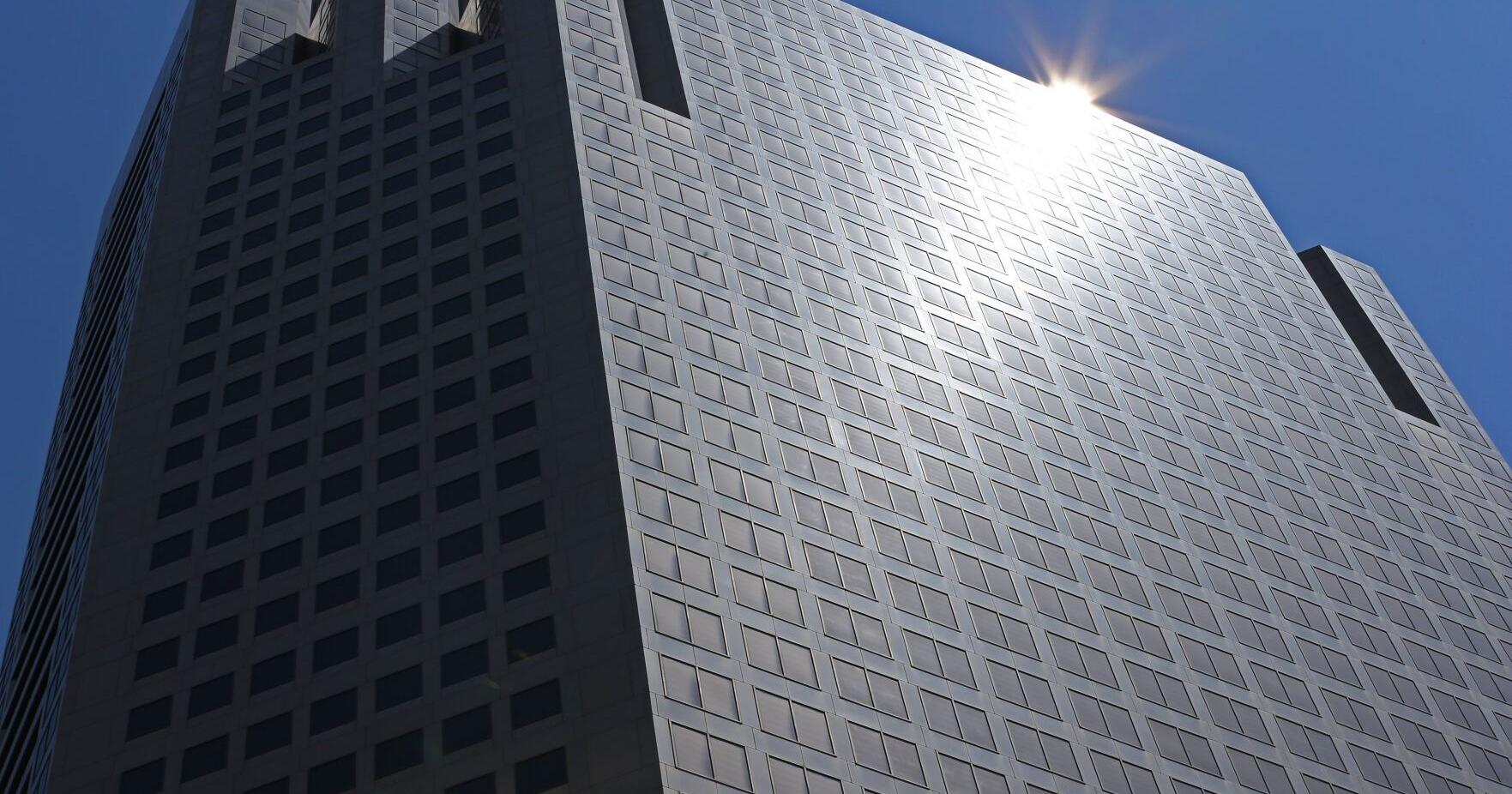 Tax incentives move forward for $300 million plan for St. Louis' AT&T tower, other projects - Vimarsana News