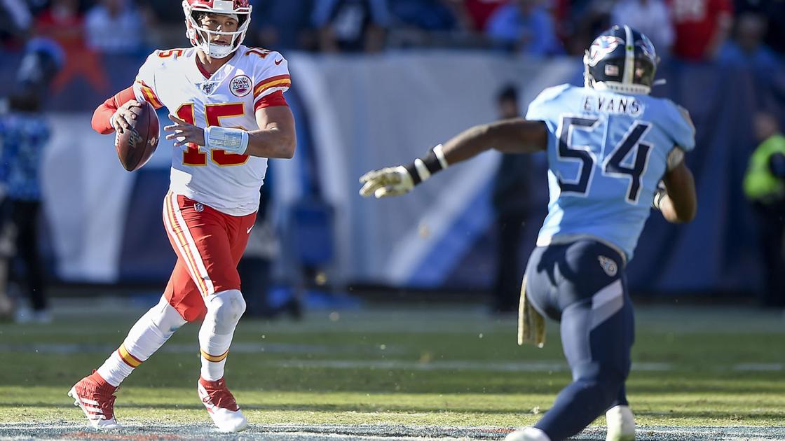 Why did the Bears draft Mitch Trubisky over Patrick Mahomes and Deshaun Watson?