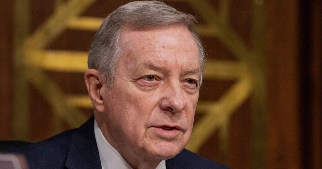 US Sen. Dick Durbin helps Cahokia Heights celebrate flood-relief work