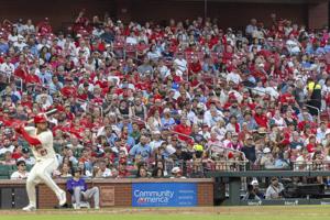 Cardinals take on Rockies at Busch Stadium
