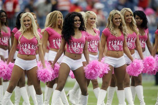 Pictures: NFL cheerleaders support breast cancer awareness – Orange County  Register