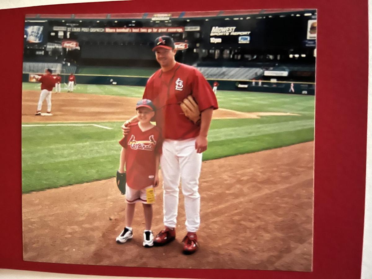 WATCH: 47-Year-Old Scott Rolen Shares a Wholesome Moment With His Family  After Entering the MLB Hall of Fame - EssentiallySports
